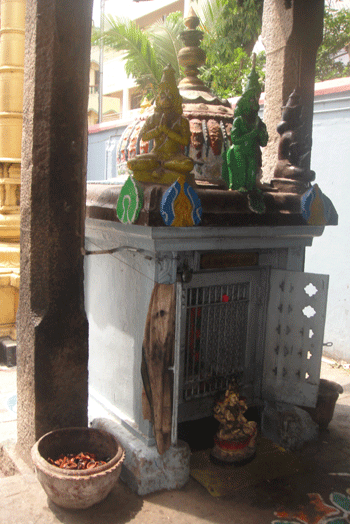 Sri Anjaneya Swamy Temple, Barrack Street, Seven Wells, George Town, Chennai 