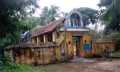 Abhaya hasta Anjaneya Temple, Tirukodikaval, Thanjavur District, Tamil Nadu.
