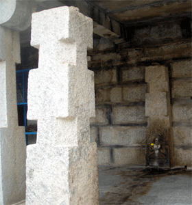 Sripadaraja theertha teaching Sri Vyasaraja -Sripadaraja mutt, Bazar Vidhi, Mulbagal, Kolar